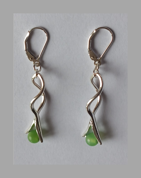 silver earrings-leverbacks with twist dangles and chrysoprase beads